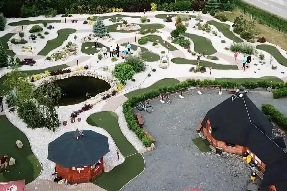 ADVENTURE GOLF OSEK s.r.o.